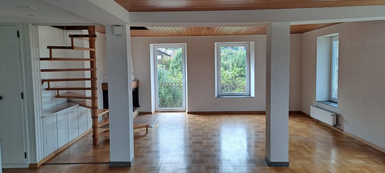 Appartement duplex de 4.5 pièces avec cheminée – photo 1